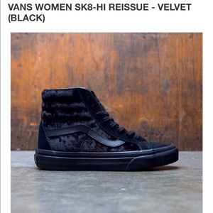 Vans Women’s Velvet black hi top sneakers